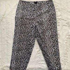 Cheetah Print Stretchy Capri
